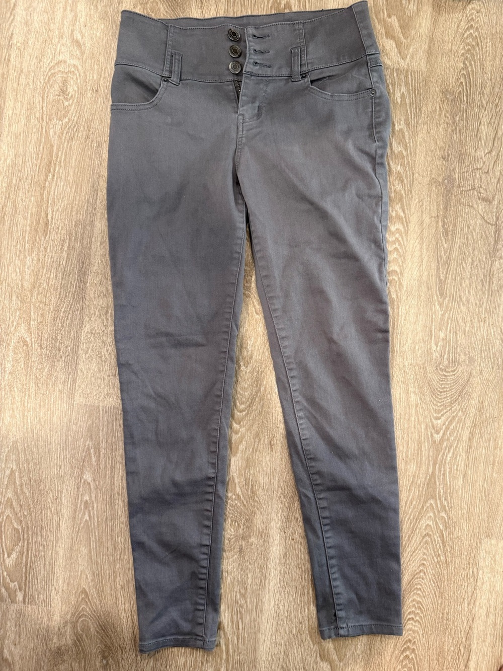High-Rise Skinny Jeans in Charcoal Gray